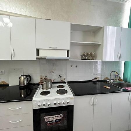 2-Room Apartment Mossovet Bishkek Exterior photo
