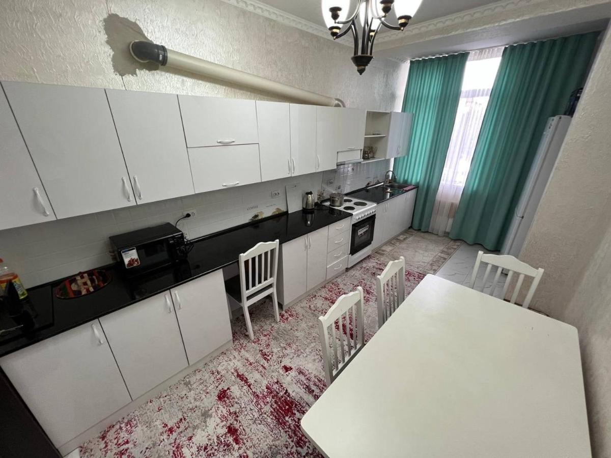 2-Room Apartment Mossovet Bishkek Exterior photo